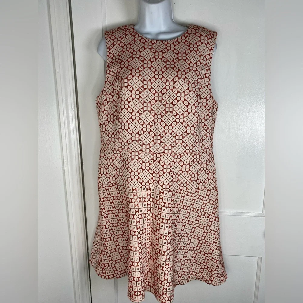 Tory Burch NWT Fit & Flare Red and White Patterned Dress